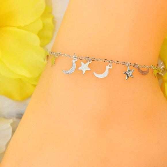 "Minimalist Anklet, Sleek & Modern Design, Women’s Fashion, YC110259-A - Picture 3 of 10